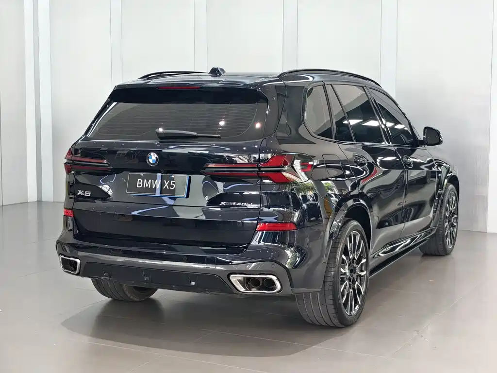 BMW X5 2025
