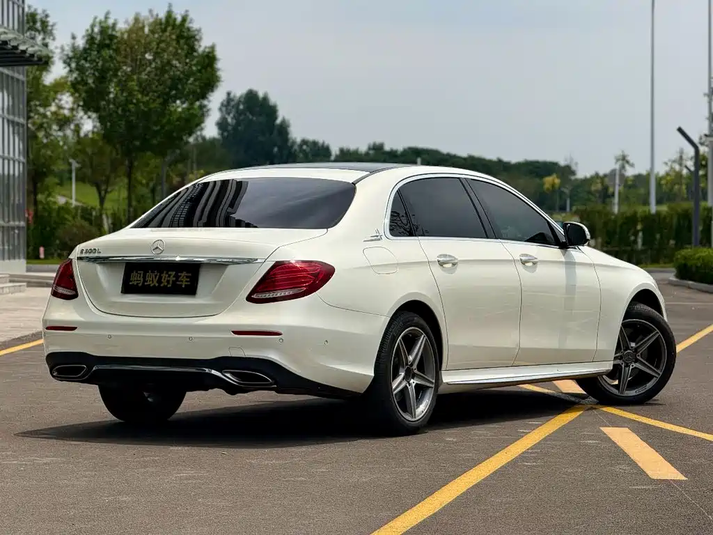 Mercedes-Benz E-Class 2018