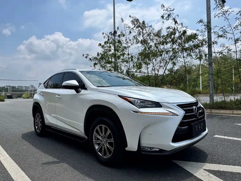 Lexus NX 2017 — фото 2
