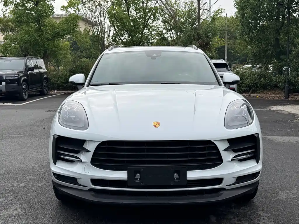 Porsche Macan 2019 — фото 2