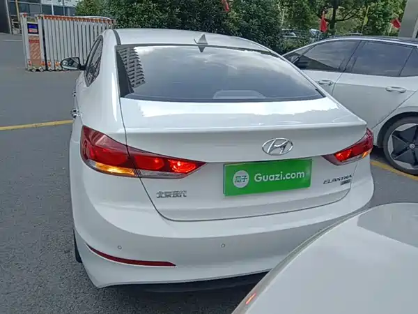 Hyundai Celesta 2018