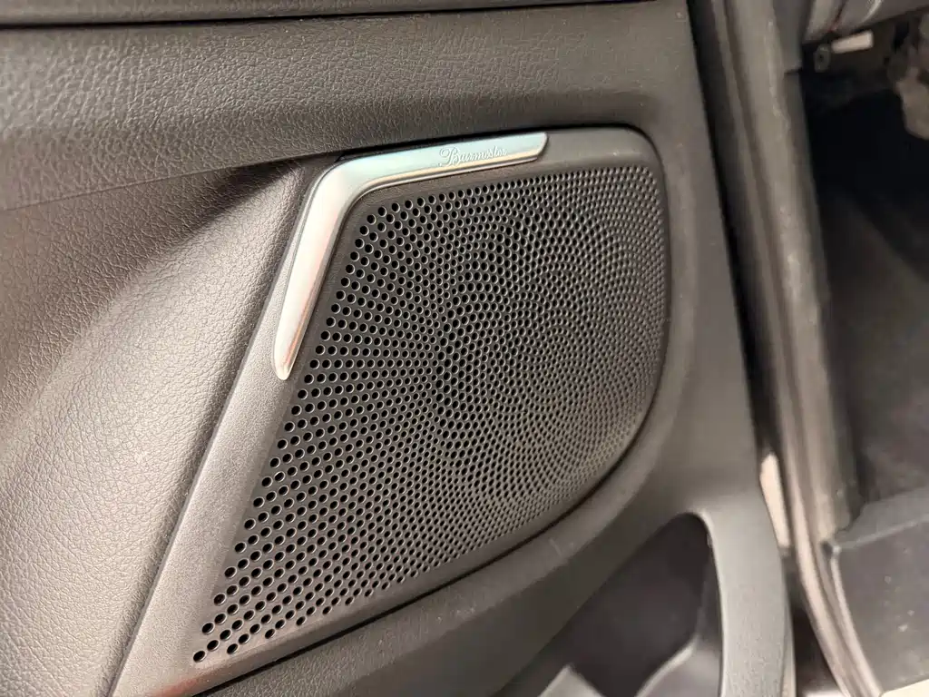 Mercedes-Benz V-Class 2019 — фото 13