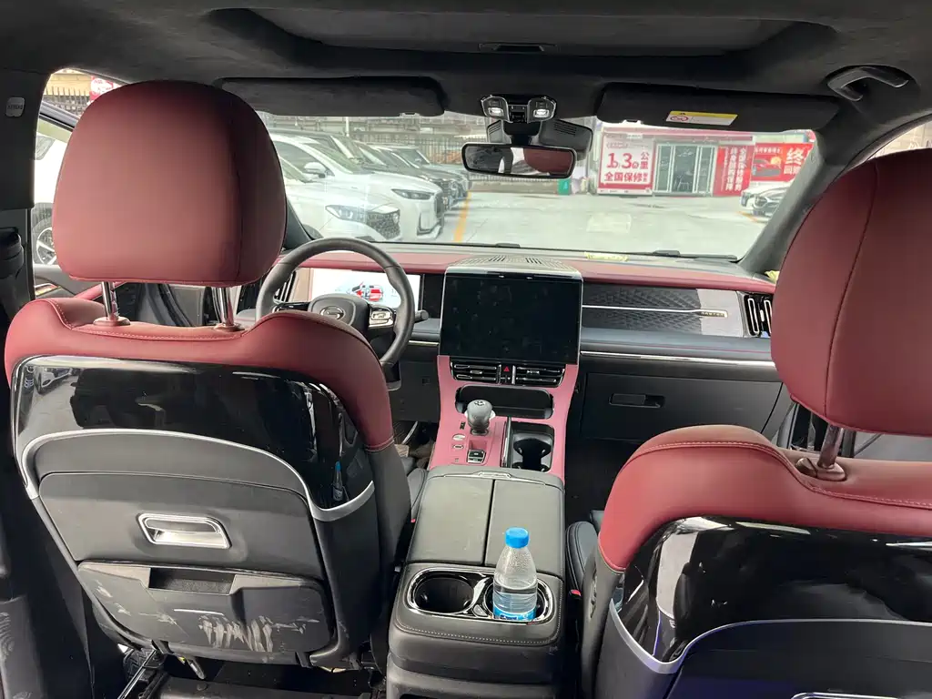 GAC Motor Trumpchi M8 2023 — фото 15