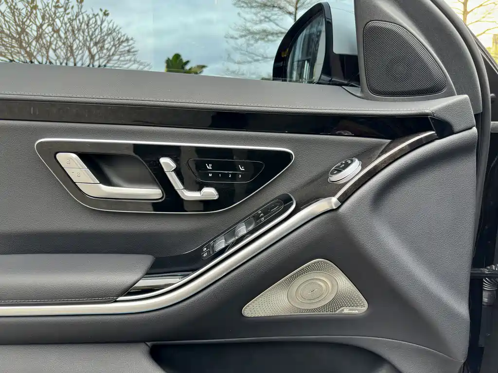 Mercedes-Benz S-Class 2022 — фото 18