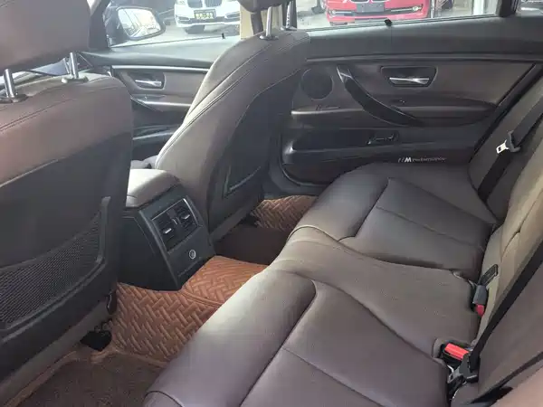 BMW 3 Series 2019