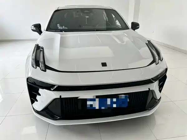 Lynk & Co 03 2023