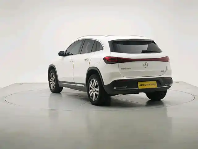 Mercedes-Benz EQA 2023
