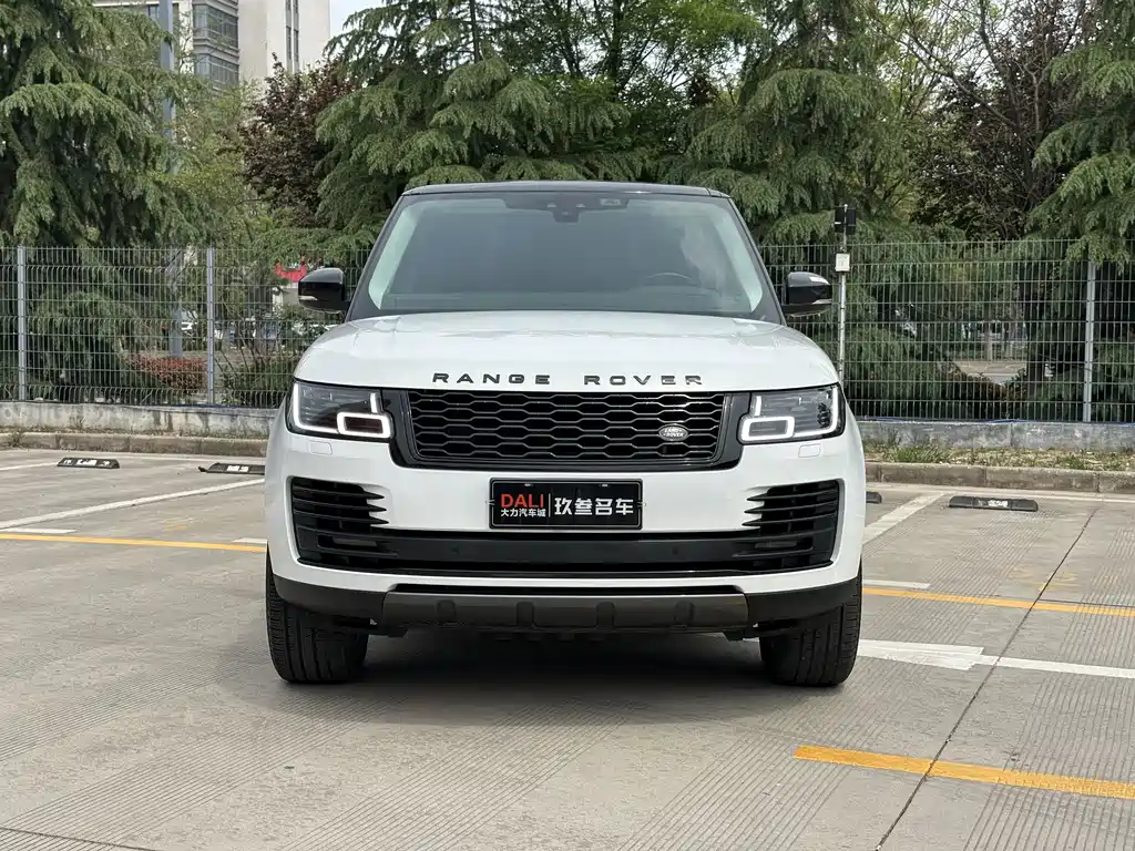 Land Rover Range Rover 2018 — фото 2