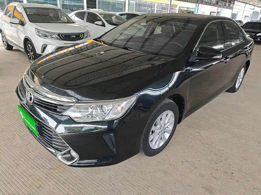 Toyota Camry 2017