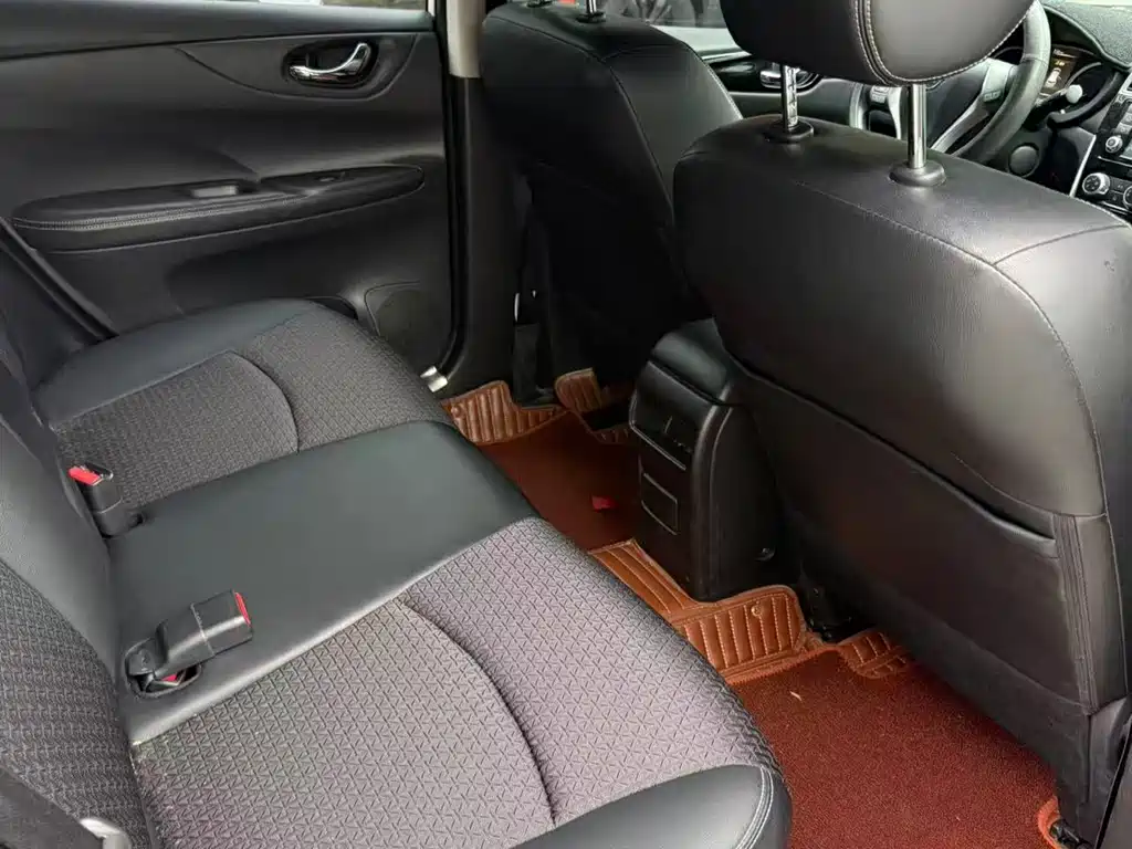 Nissan Tiida 2016
