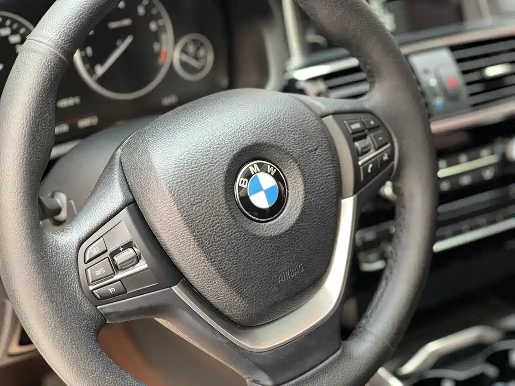 BMW X3 2016 — фото 22