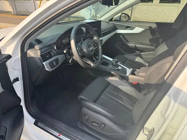 Audi A4L 2022