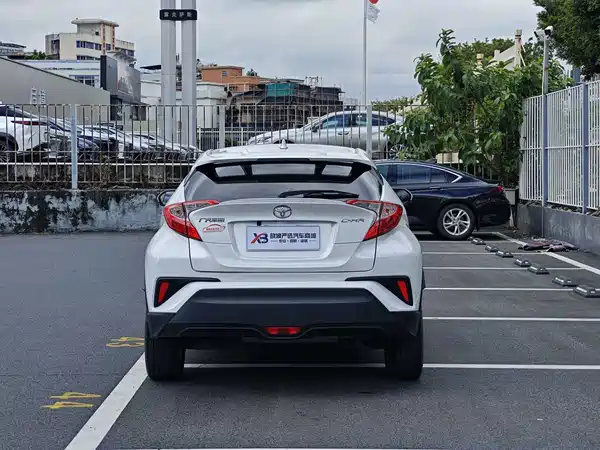 Toyota C-HR 2021