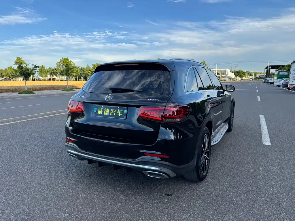 Mercedes-Benz GLC 2021