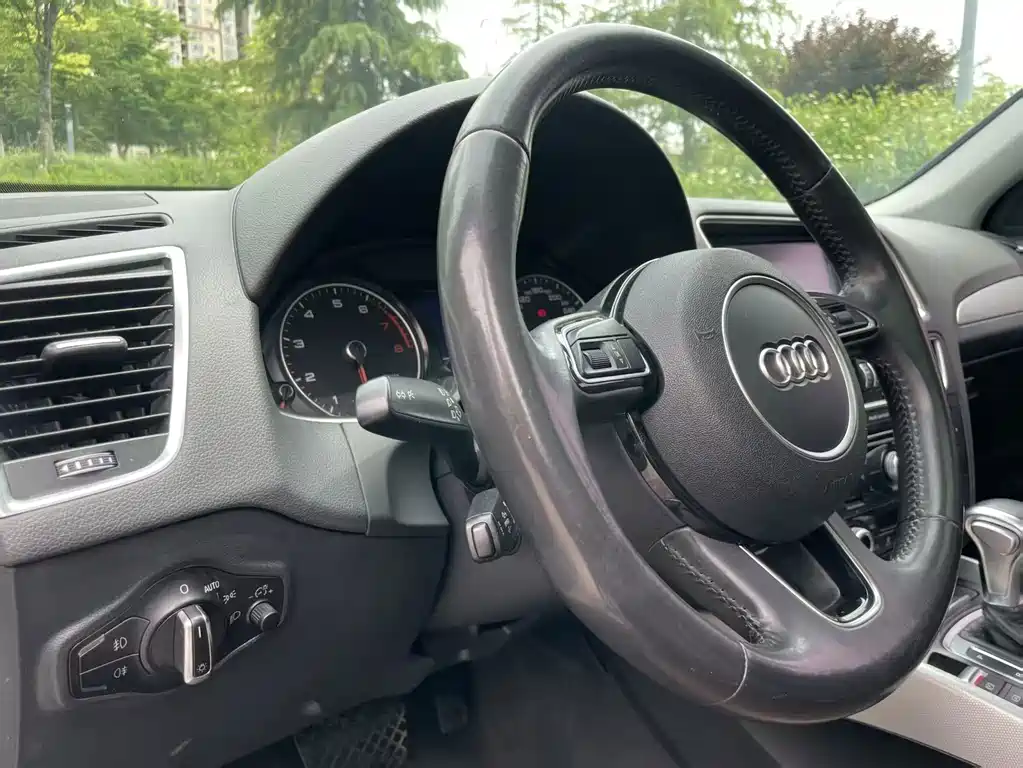 Audi Q5 2016