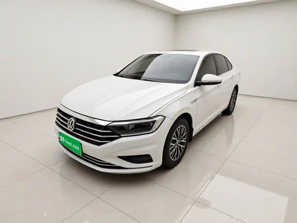 Volkswagen Sagitar 2021