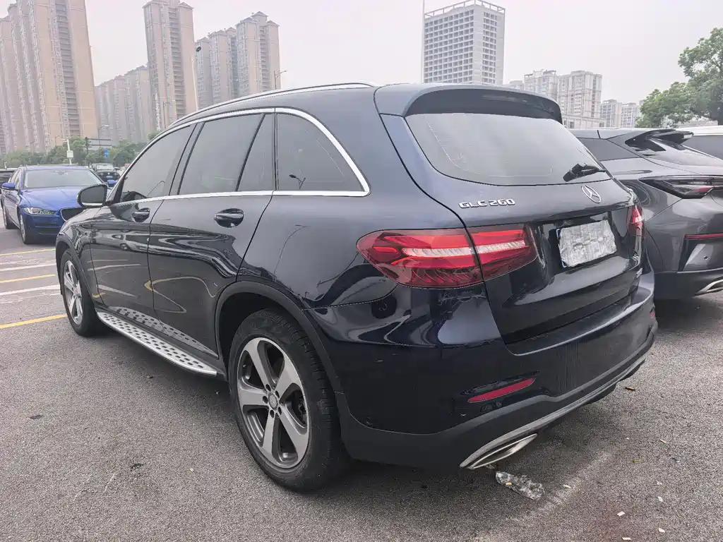 Mercedes-Benz GLC 2017 — фото 11