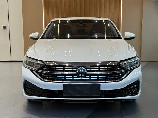 Volkswagen Sagitar 2024