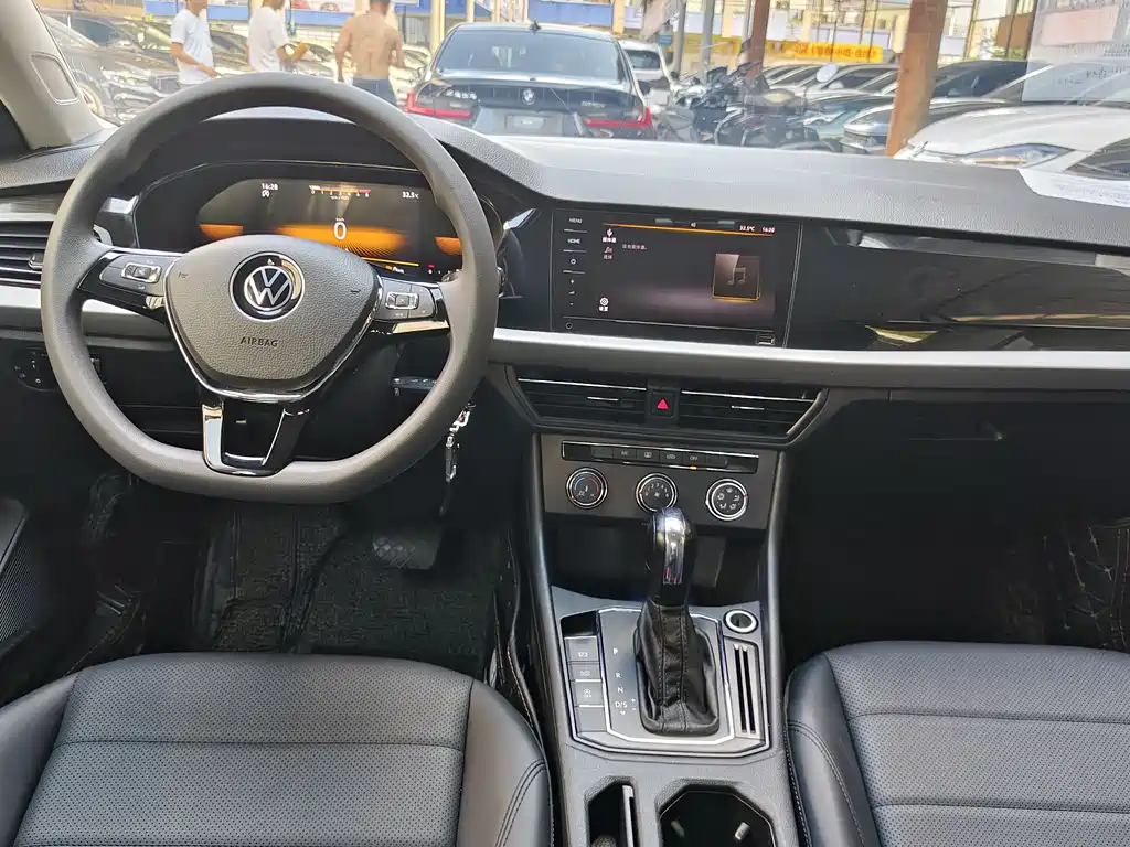 Volkswagen Lavida 2021