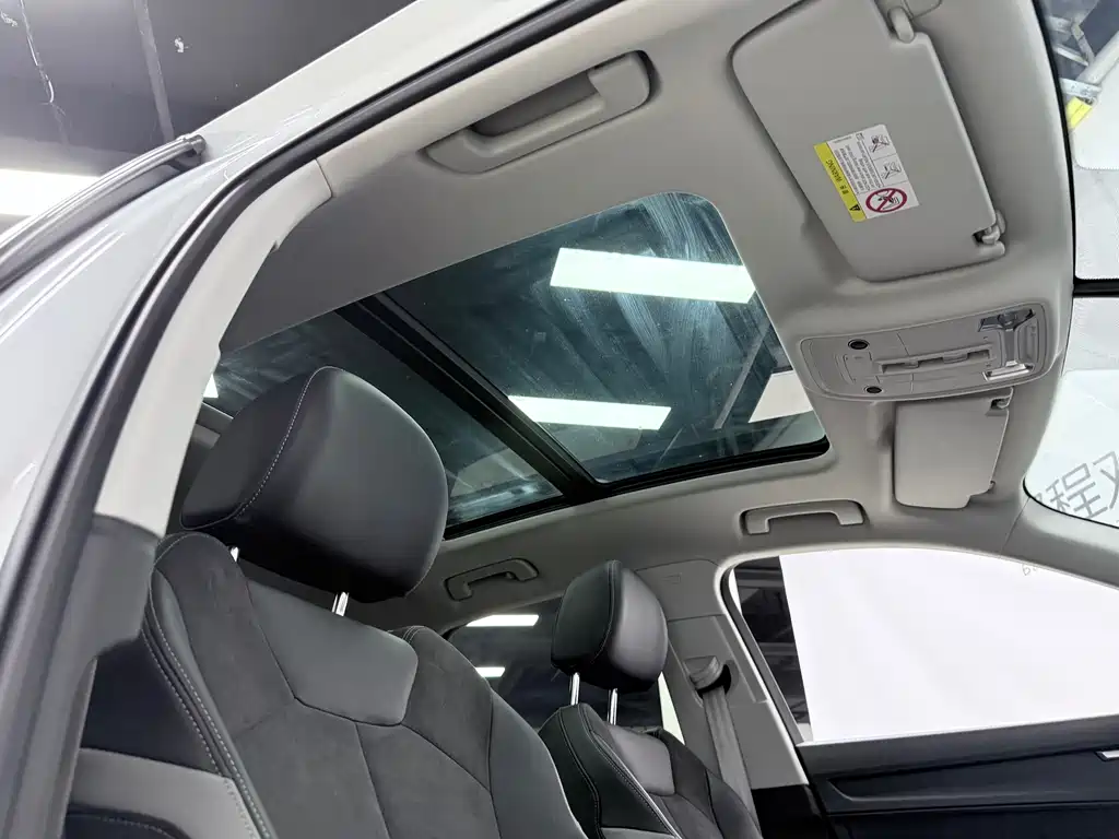 Audi Q3 2023 — фото 22