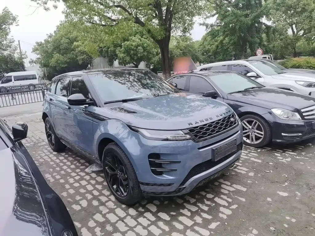 Land Rover Evoque 2021