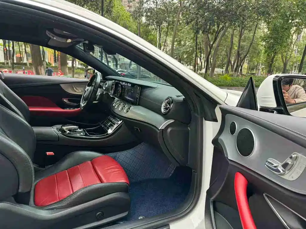 Mercedes-Benz E-Class 2018 — фото 8