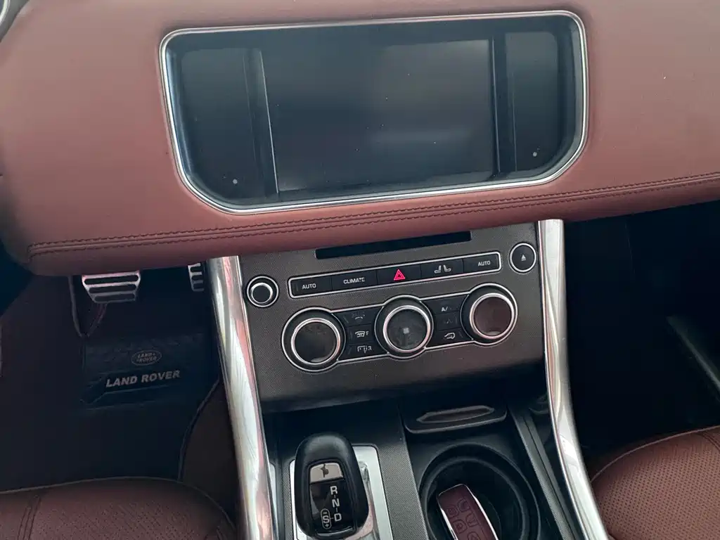 Land Rover Sport 2015 — фото 18