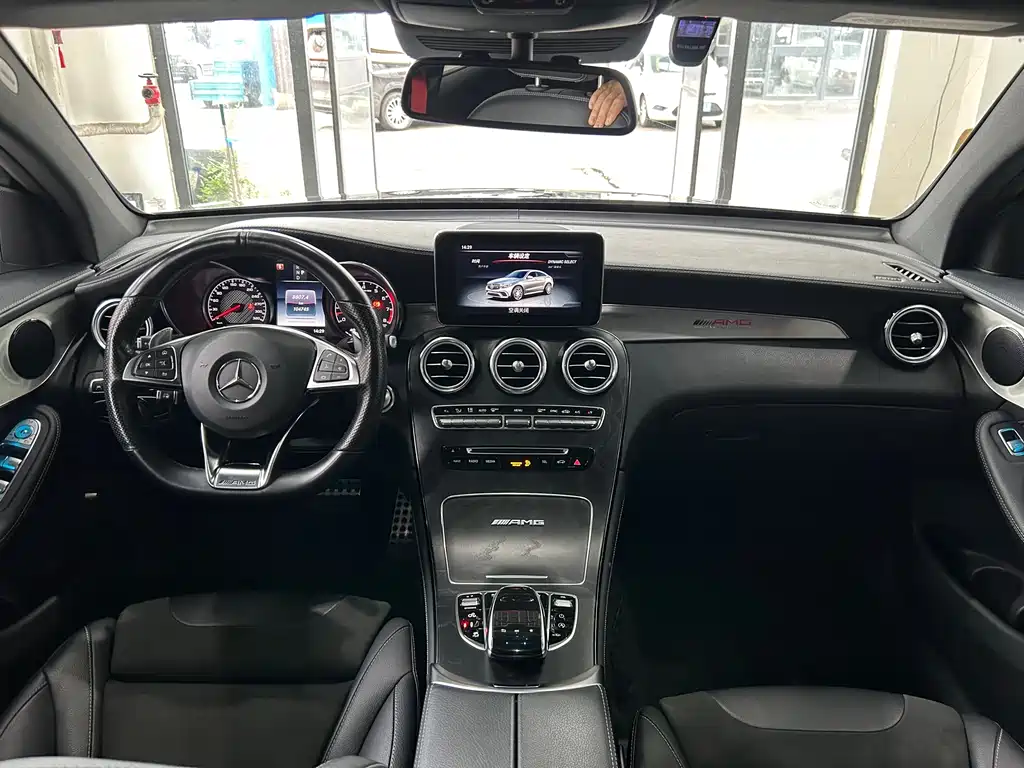Mercedes-Benz GLC Coupe AMG 2019 — фото 9