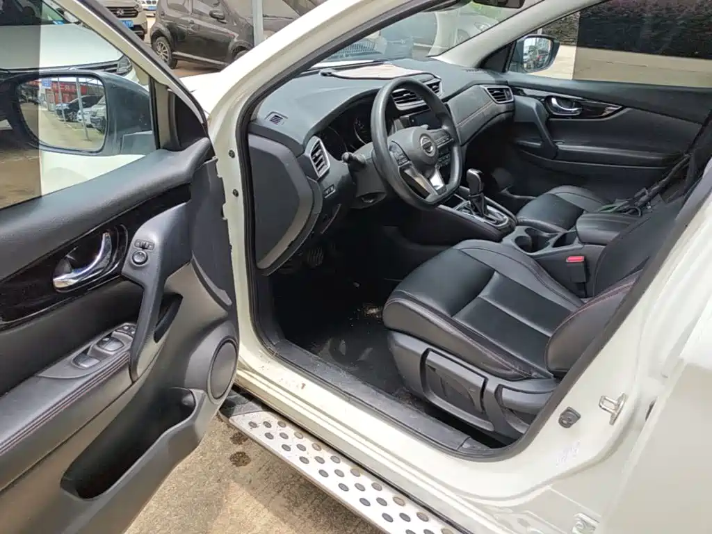 Nissan Qashqai 2023 — фото 16