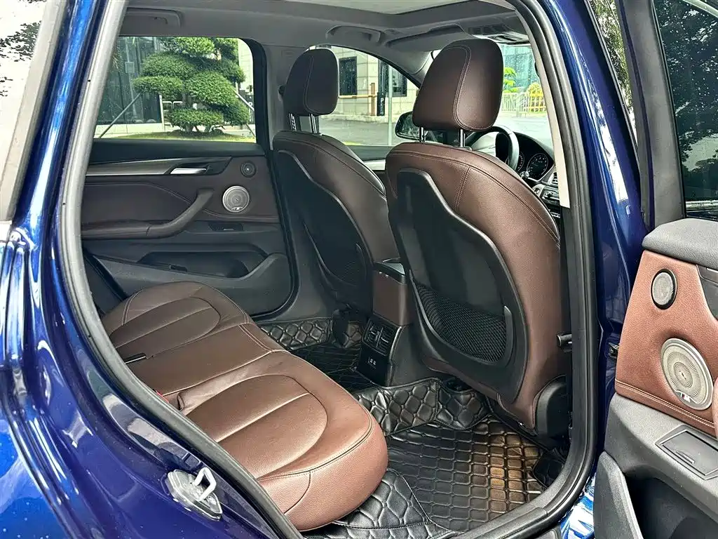 BMW X1 2019 — фото 11