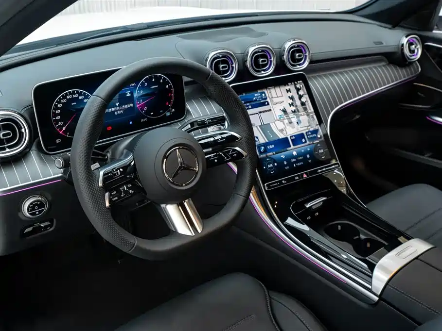 Mercedes-Benz C-Class 2025 — фото 21