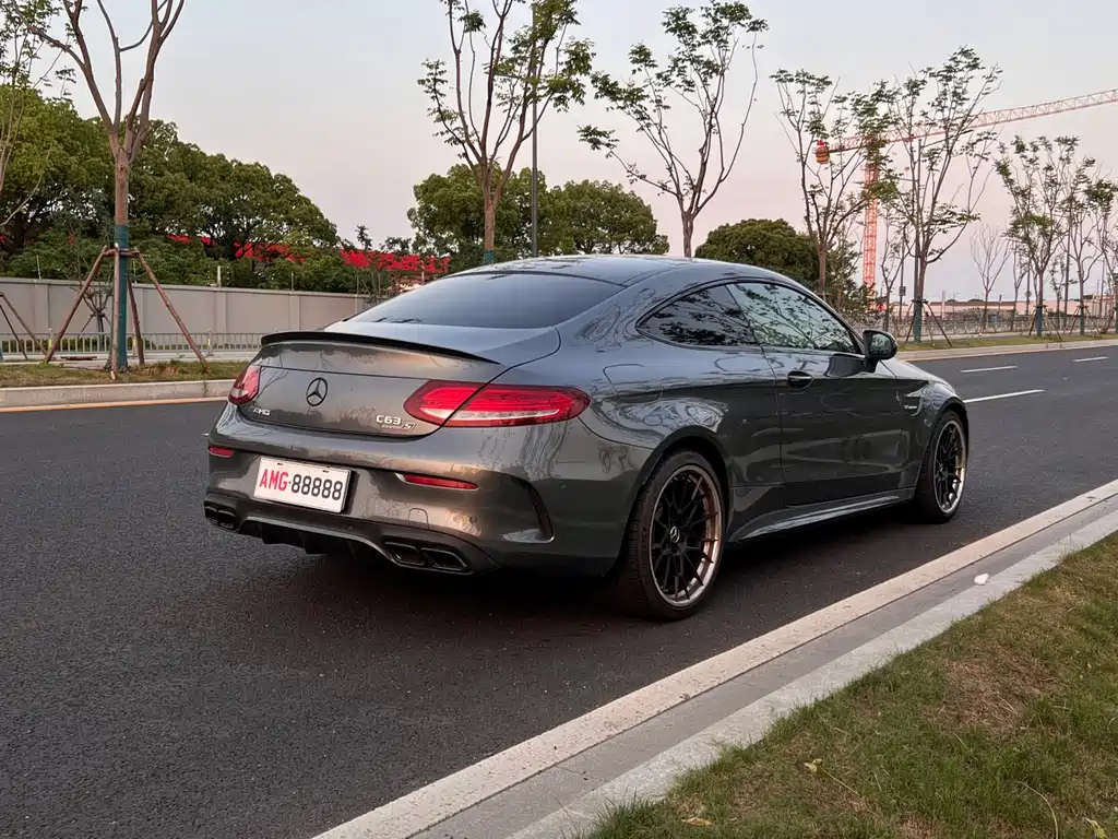 Mercedes-Benz C-Class AMG 2018 — фото 10