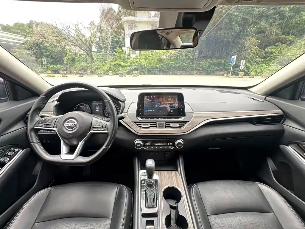 Nissan Teana 2020