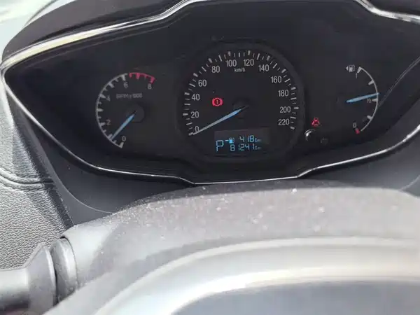 Ford Escort 2015