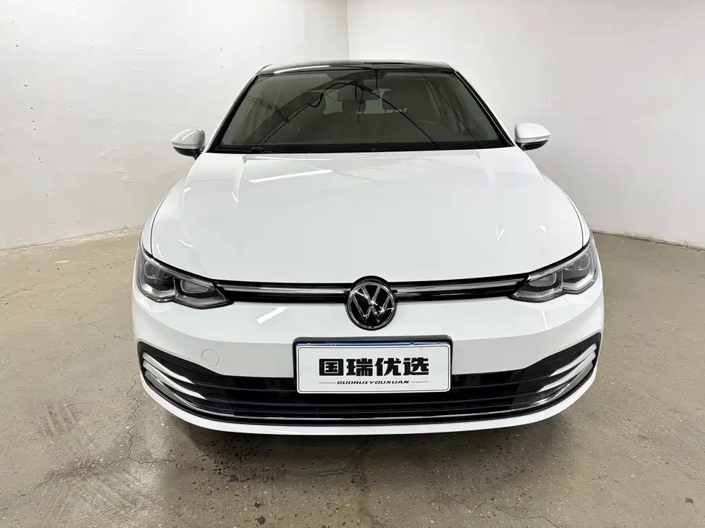 Volkswagen Golf 2023