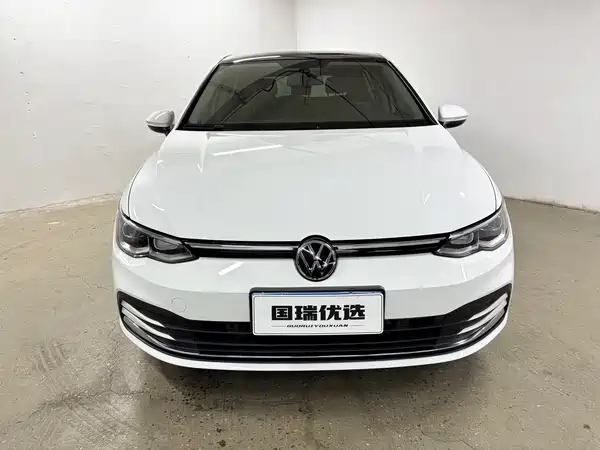 Volkswagen Golf 2023