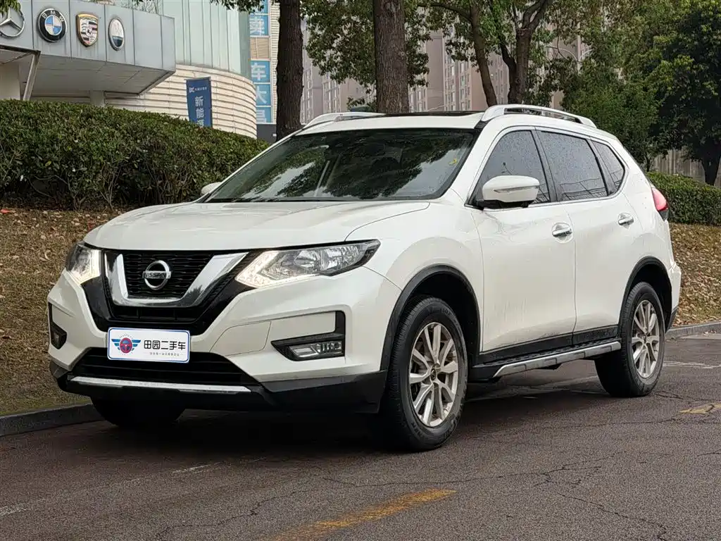 Nissan X-Trail 2019 — фото 1