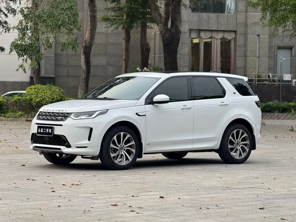 Land Rover Discovery Sport 2021