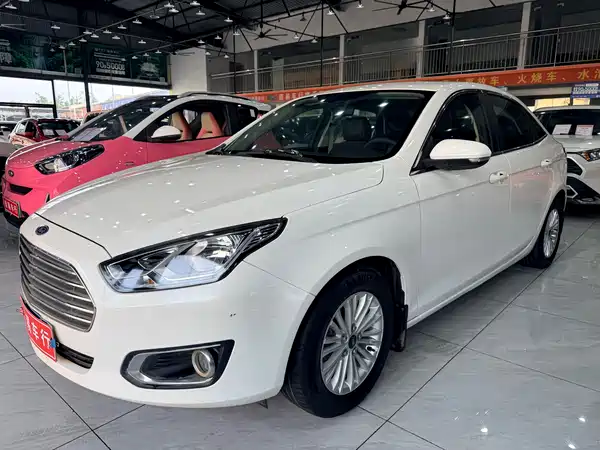 Ford Escort 2015