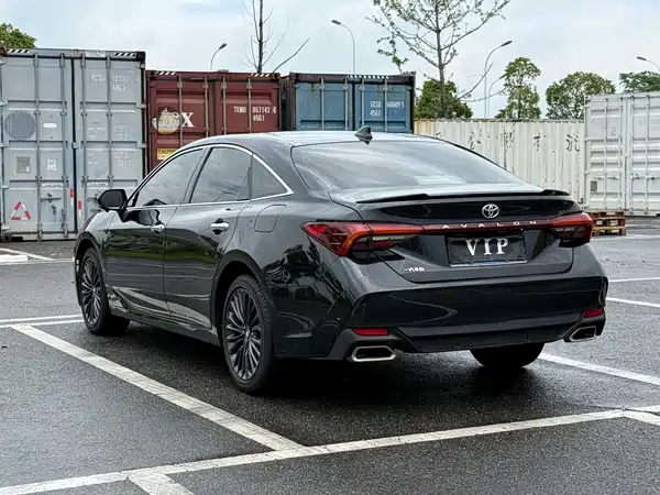 Toyota Avalon 2019