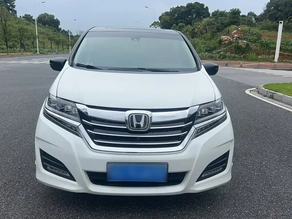 Honda Elysion 2019 — фото 18