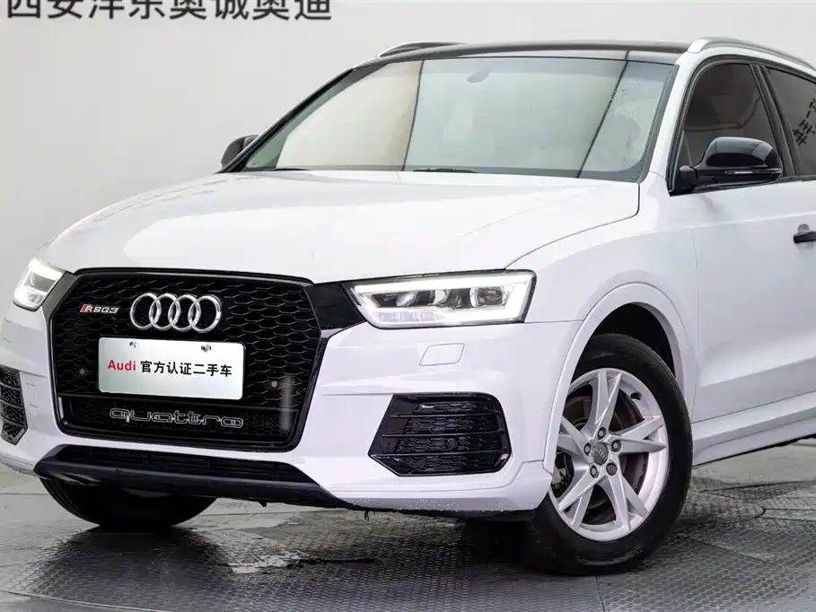 Audi Q3 2018 — фото 20