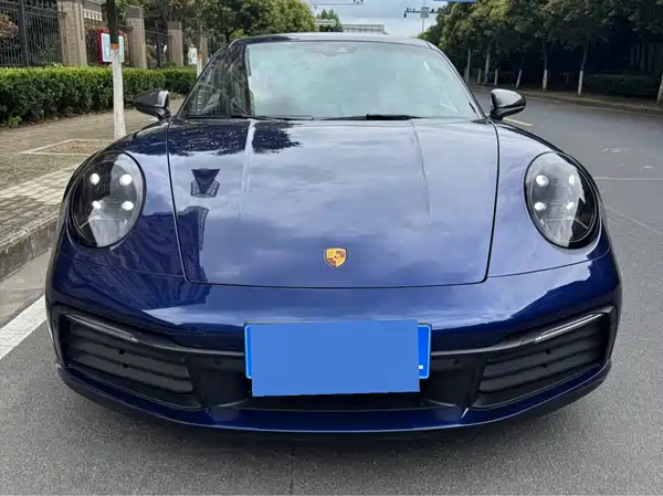 Porsche 911 2021