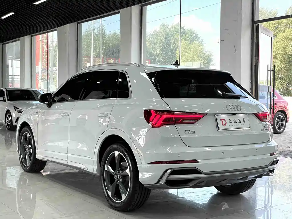 Audi Q3 2022
