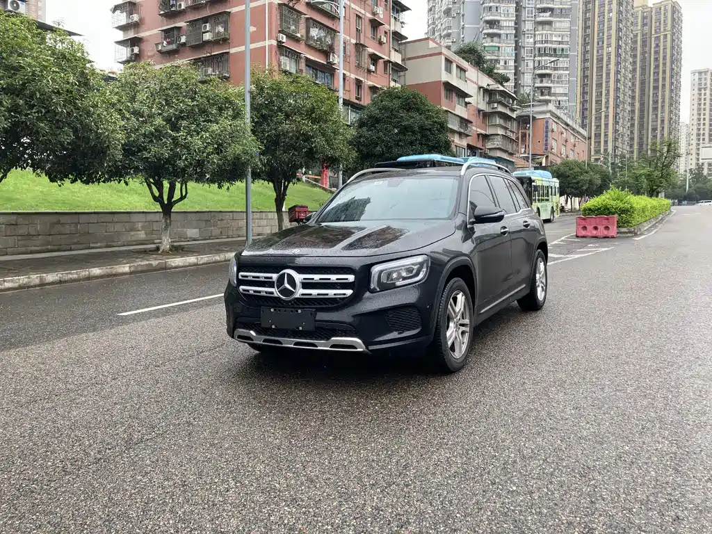 Mercedes-Benz GLB 2022