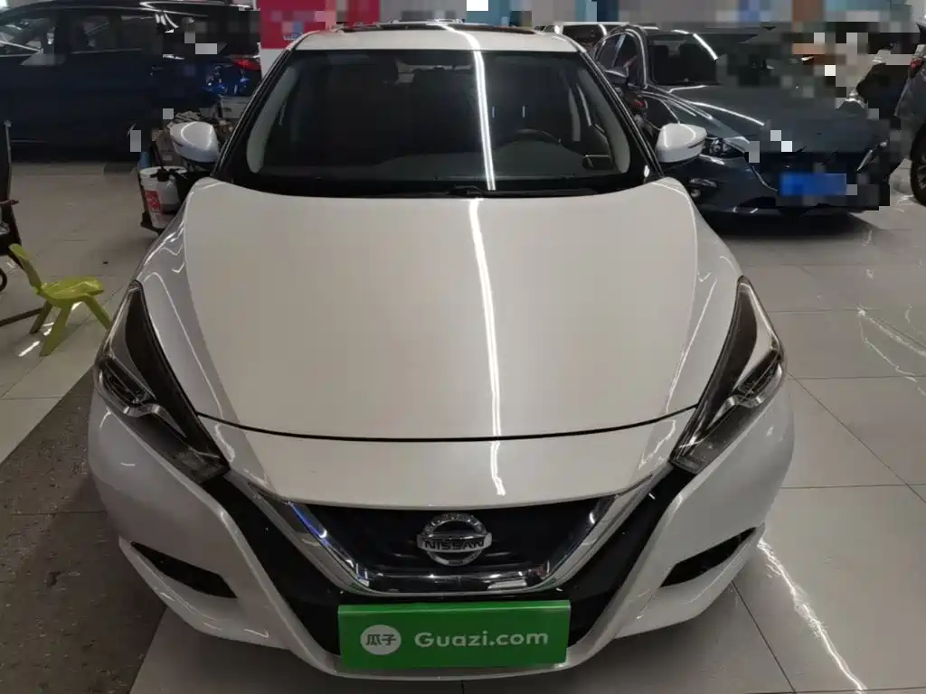 Nissan Bluebird 2019