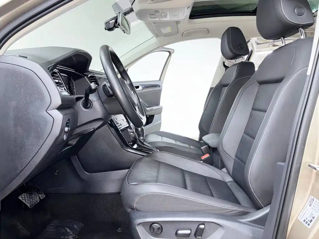 Volkswagen T-Roc 2022