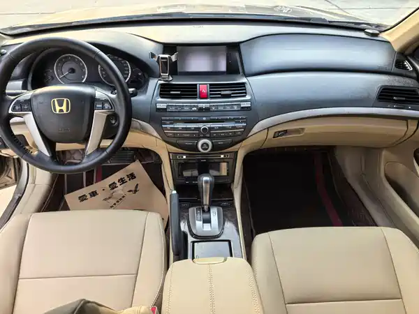 Honda Accord 2010