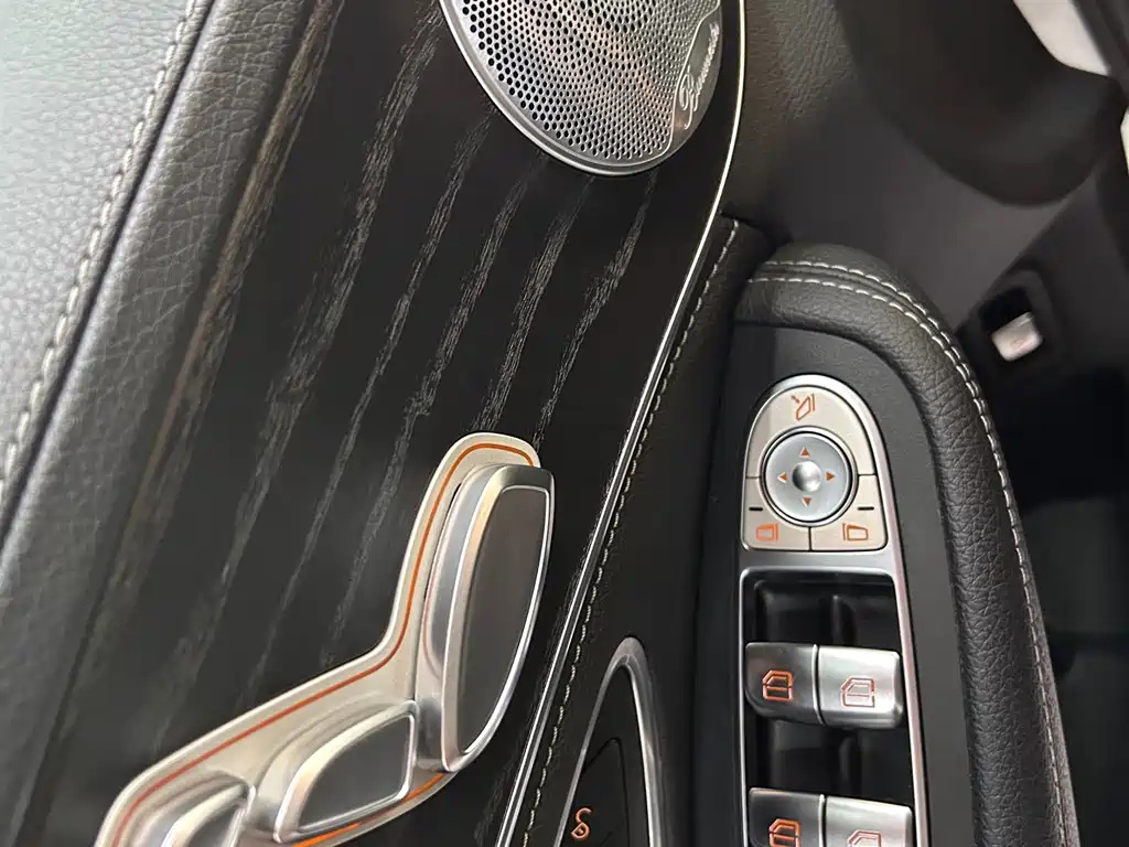Mercedes-Benz C-Class 2020 — фото 4