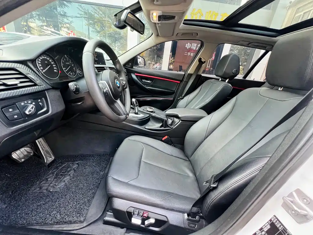 BMW 3 Series 2017 — фото 13
